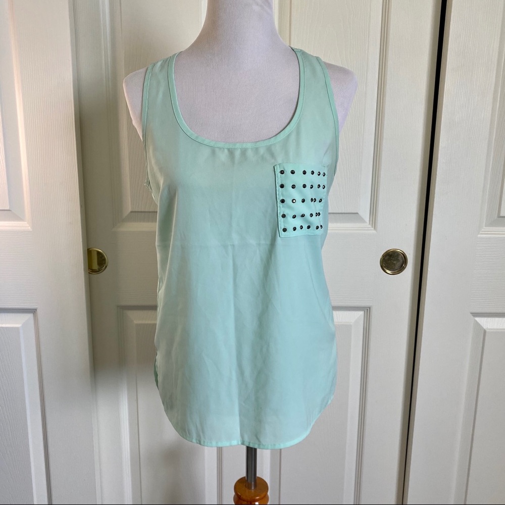 Forever 21‎ Mint Green Rhinestone Studded Pocket Scoop Neck Tank Top Sz Small